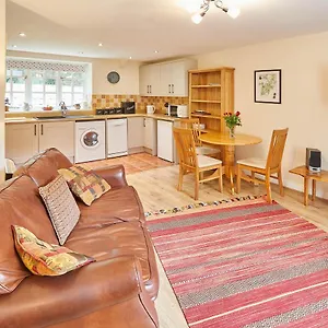 Holiday home Host & - Heron, Levisham